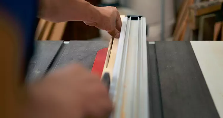 Bifold Door Seal Repair in Poinciana, FL