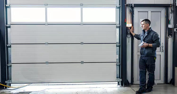 Our Garage Door Repair Services in Poinciana, FL