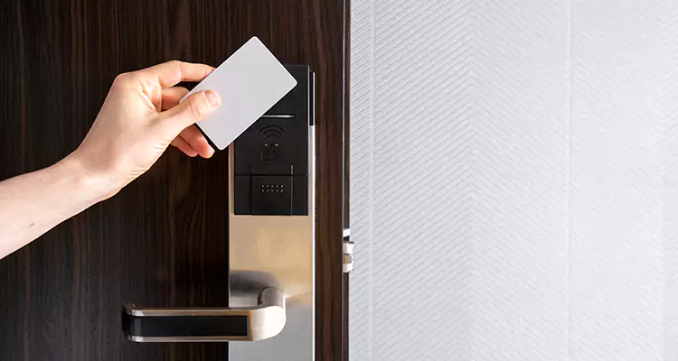 Why Choose Us for Hotel Keycard Lock Repair in Poinciana, FL?