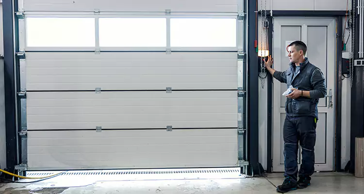 Modern Overhead Door Repair in Poinciana, FL