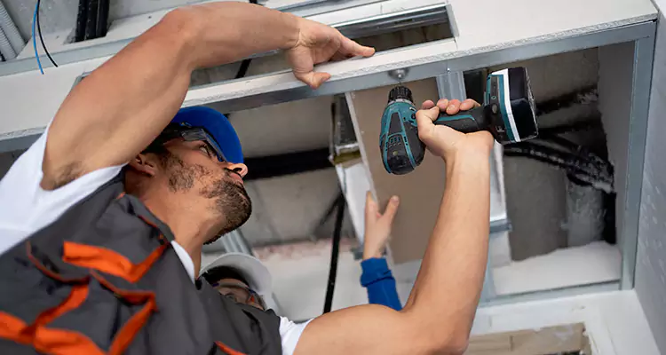 Emergency Overhead Door Repair in Poinciana, FL