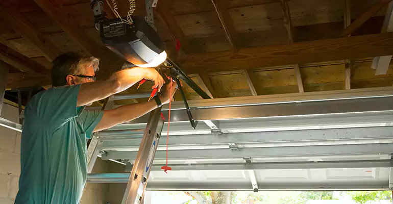 Chamberlain Garage Door Repair in Poinciana, FL