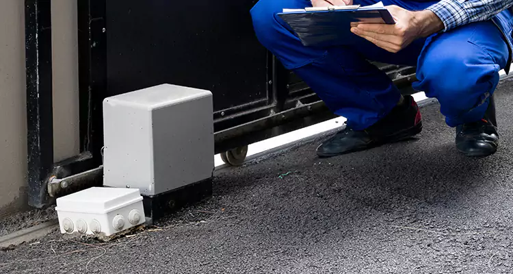 Genie Garage Door Sensor Replacement in Poinciana, FL