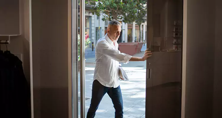 Reliable Pella Patio Door Repair Services for Opening Issues in Poinciana, FL