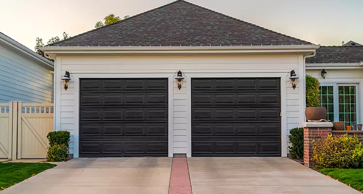 Residential Local Garage Door Repair in Poinciana, FL