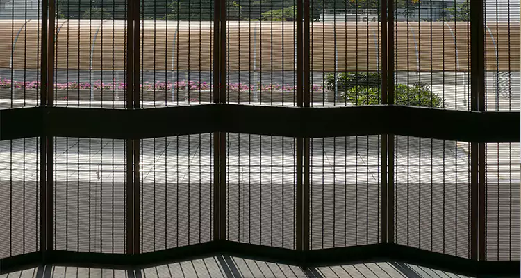 Front Screen Door Repair in Poinciana, FL