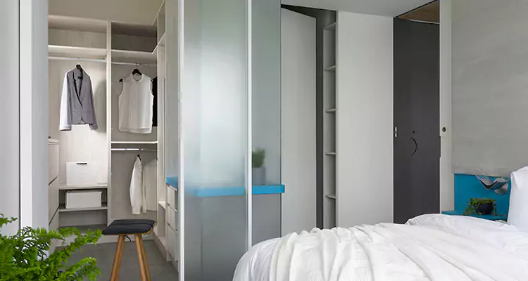 Closet Door Bi Fold Installation in Poinciana, FL