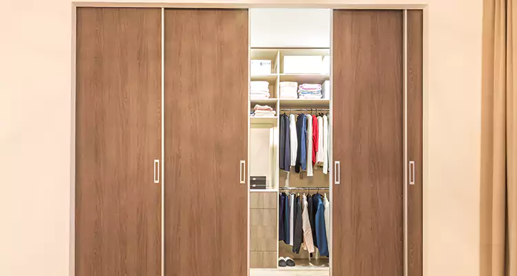 Sliding Closet Wardrobe Repairs in Poinciana, FL